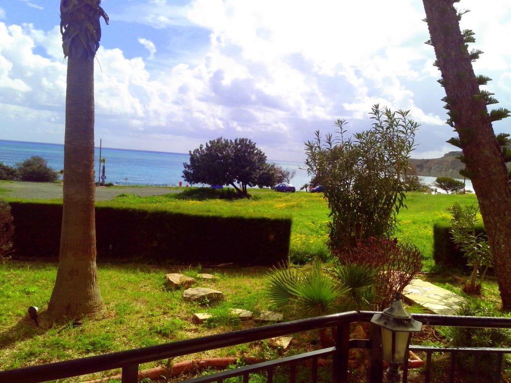 Yialos Apartments بيسوري الغرفة الصورة